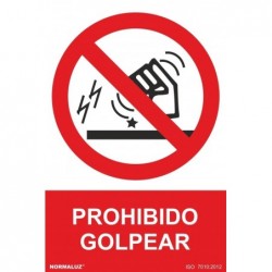 ALUM PROHIBIDO GOLPEAR...